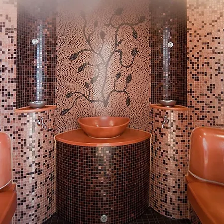 Eden Au 4* אכטרנך